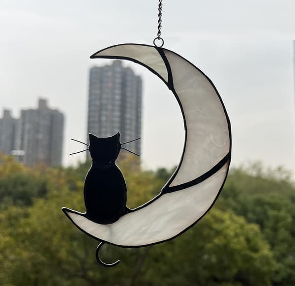 Dobbeltsidet Suncatcher Ornament - Sort Kat på Hvid Måne 13×10cm