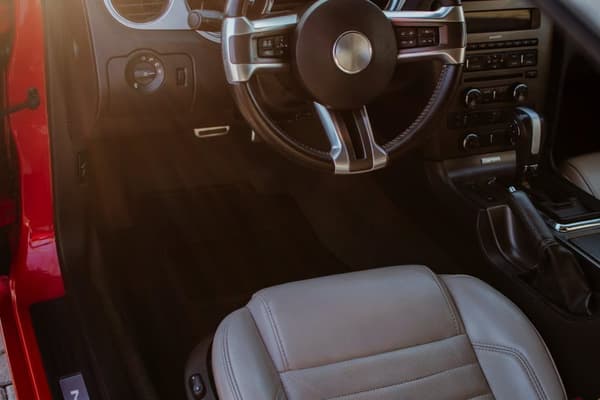 Sorte velourmåtter til: Volvo XC40 Electric crossover (2020-)_MGF