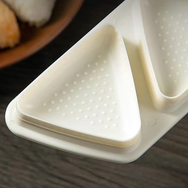Triangle Sushi Mold Press Triangle Rice Ball Makers Mold Bento Beige Onesize