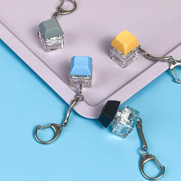 Merit +1 Muyu Decompression Keychain Keyboard Button Sormenpää White one size