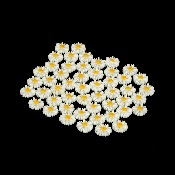 50 stk hvid tusindfryd blomst harpiks flatback cabochon DIY smykker de one size