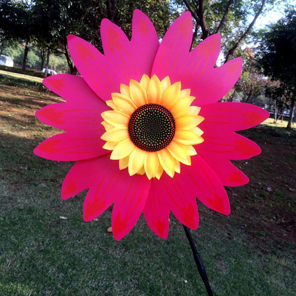 Solros väderkvarnar Vindspinnare för hemmaträdgård DIY Kids Outd Rose red one size
