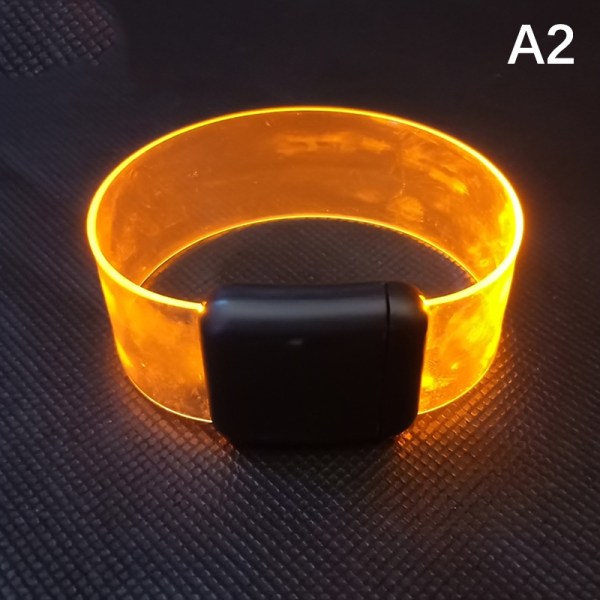 LED-batteri Lysemitterende Underholdning Jubelrekvisitter Night R A2 one size