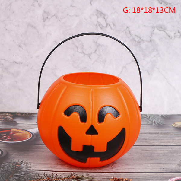 Halloween Party Rekvisiitta Muovinen Pumpkin Bucket Koristele Halloween Orange 18*18*13CM