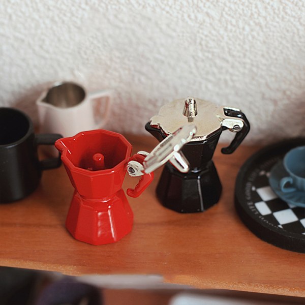 Miniature Scene Toy Simulation Mini Coffee Pot Dollhouse Coffee Red ONESIZE