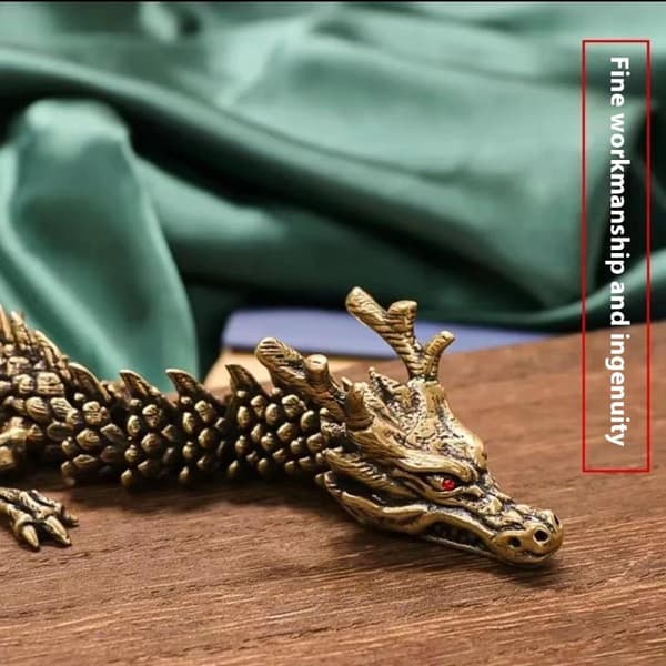 1 st 3D Drakstaty Prydnad Rörlig Kropp s Legering Lyckodrake A7
