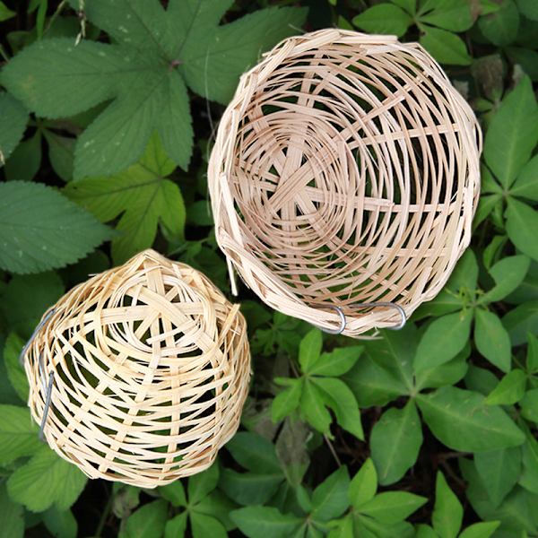 Käsinkudottu bambu lintujen pesä häkkitalo siitospesimisluola fo Bamboo onesize