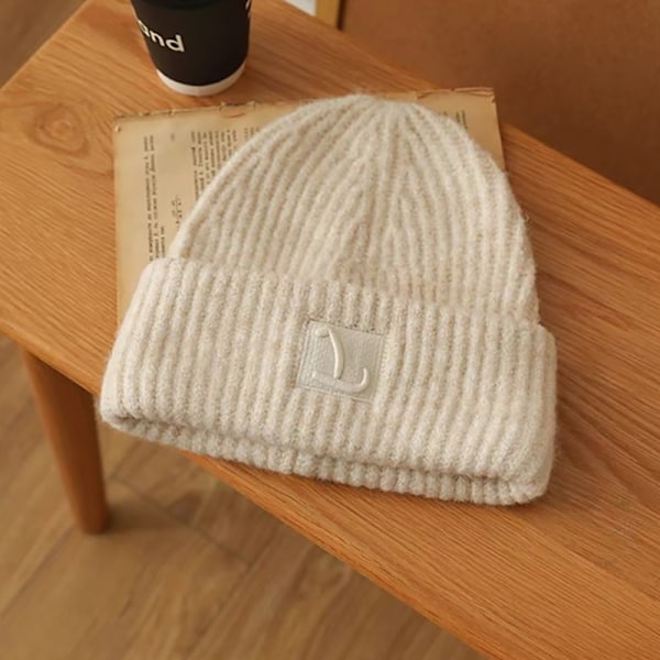 Varm stickad mössa för kvinnor och män, höst och vinter, stretchig stickad Gray