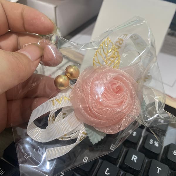 Utsøkt vakker brudepike-armbånd Romantisk rose-håndleddsblomst A2