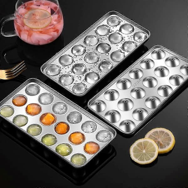 Återanvändbar isform för cocktails med hållbart lock