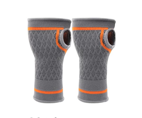Uusi 4-osainen urheilusuojasarja Harmaa L Harmaa Grey L