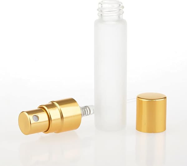 Sprayflaskor i frostat glas, 6-pack, 10 ml påfyllningsbara parfymsprayflaskor, guldfärgade, tomma flaskor för dispensering