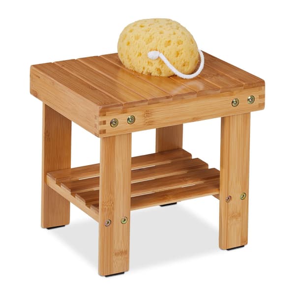 Bambuinen kylpyhuonejakkara lisähyllyllä
