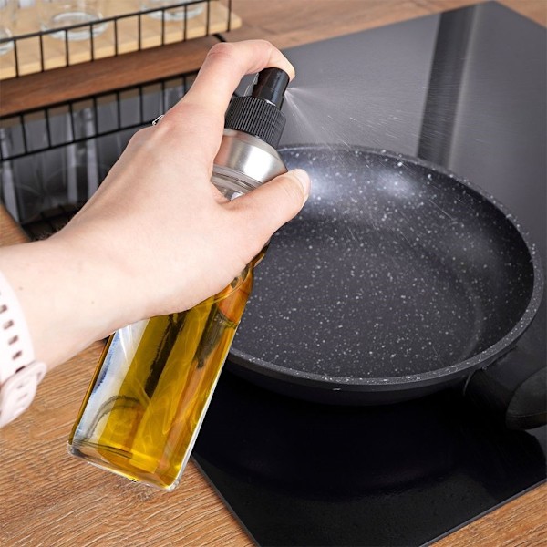 Oljemister i glas för jämn oljespridning vid matlagning