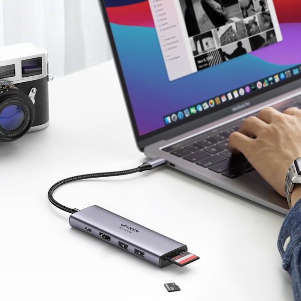 6-i-1 multifunktionel USB-C HUB - 2x USB HDMI 4K SD og TF kortlæser USB-C PD 100W grå