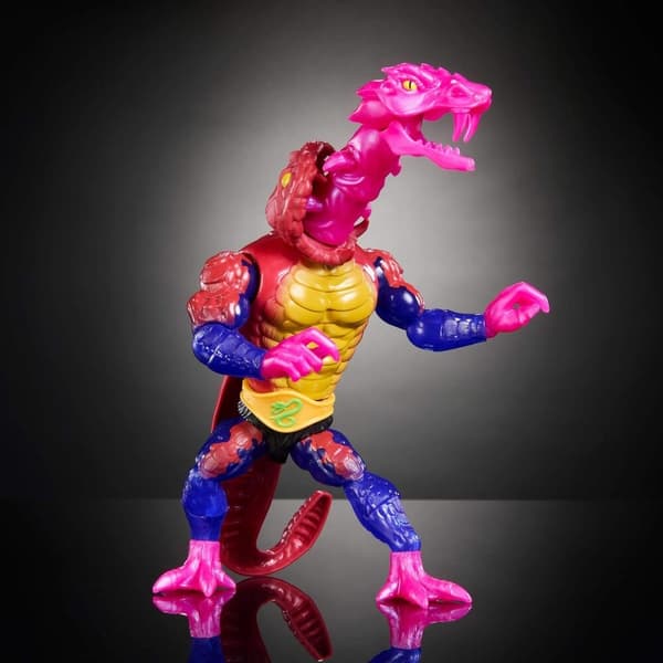 Rattlor figur 14 cm - Mestre i universet actionlegetøj