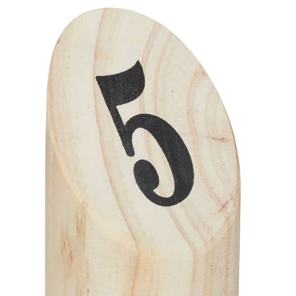 Puinen Kubb-pelisetti