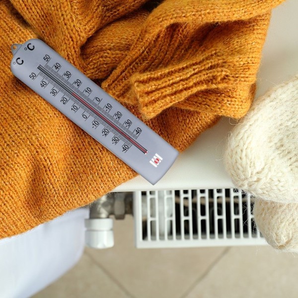 Analog Termometer: Lufttemperatur Inne/Ute, -40°C till 50°C