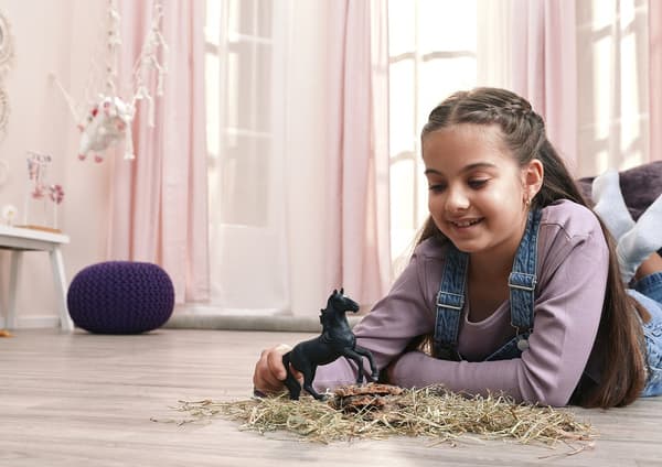 Lusitano hingstfigur – sort med hvid stjerne