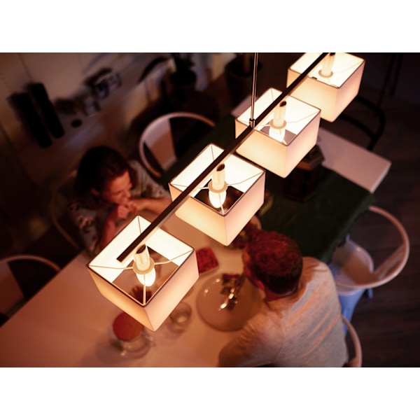 Philips Hue White and Colour Ambiance - LED smart pære, E14, 470 lm
