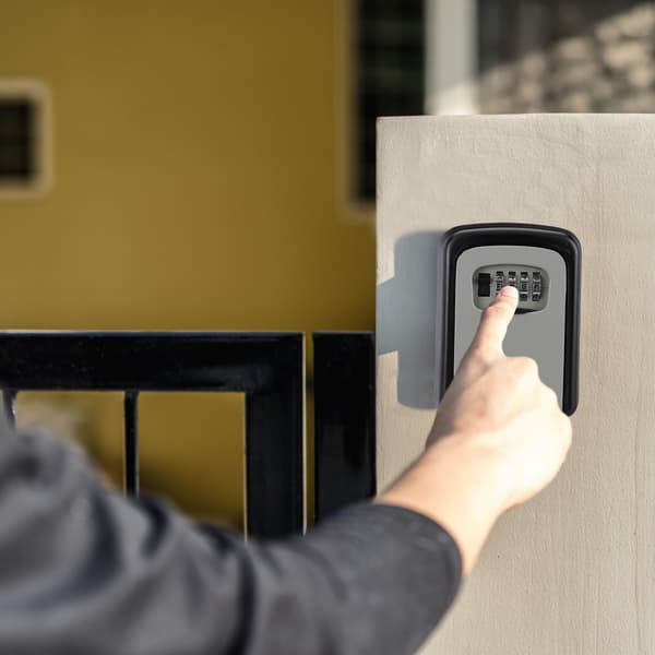 Nøgleskab med firecifret kodelås