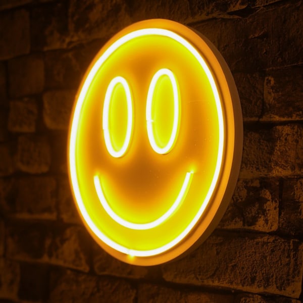 Dekorativ Plast Led Belysning Smiley - Gul