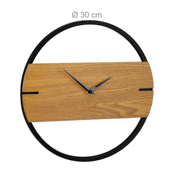 Vægur i træ design
