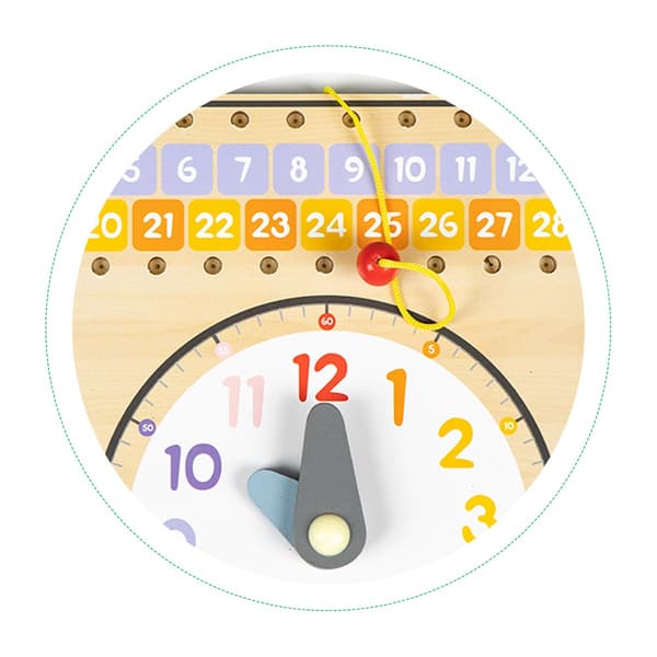 Trä manipulationstavla med kalender och klocka
