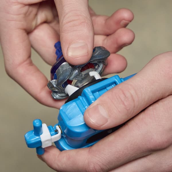Beyblade Premium Sæt med Cobalt Dragoon Top og Launcher