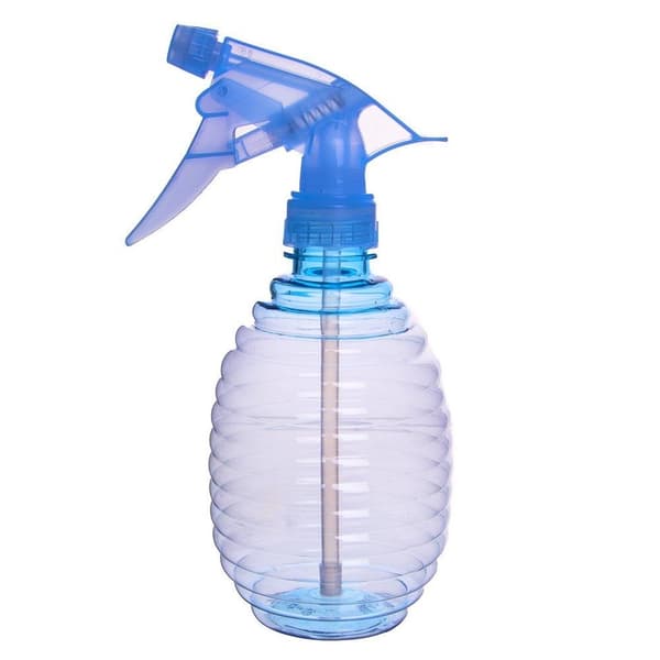 Plastspruta för växter, strykning och svalka.