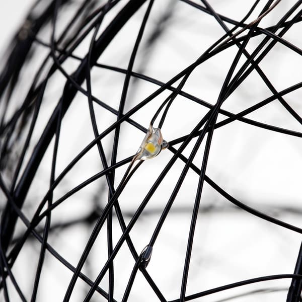 20 cm sort LED-dekorkugle – varmt hvidt lys