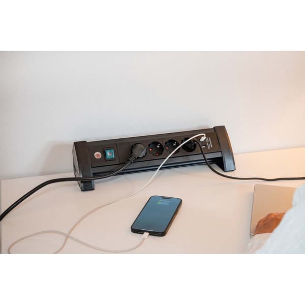 4-vejs strømskinne med USB C PD, 1,8m kabel, sort