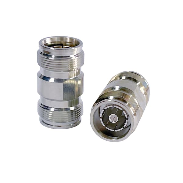 4.3-10 Hun-til-hun-adapter til antenner