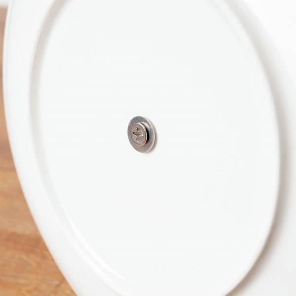Elegant serveringsfad i tre niveauer i porcelæn og rustfrit stål