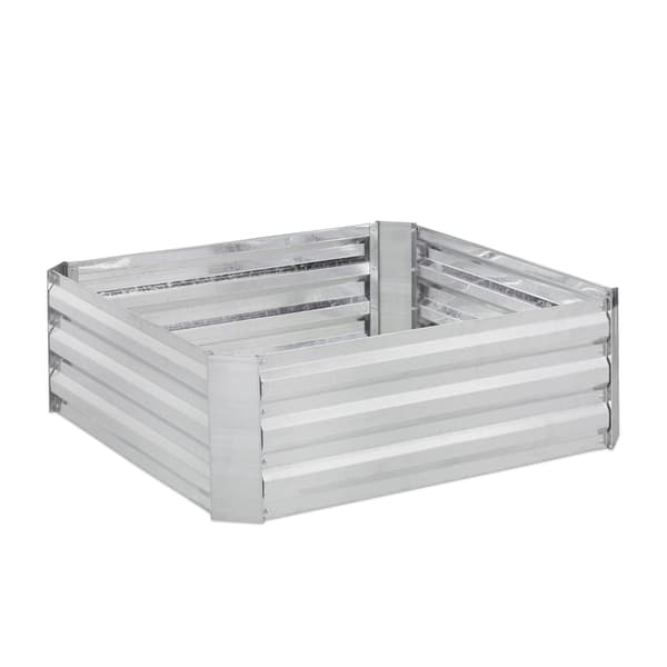 Upphöjd metallsäng