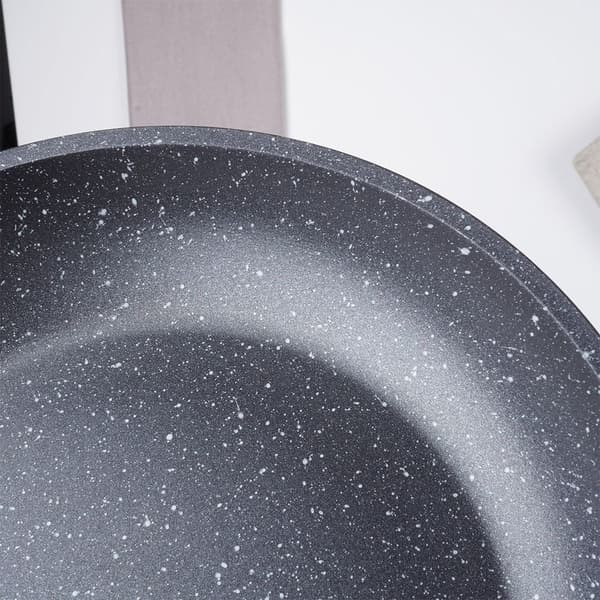 Stekpanna: Non-Stick, Induktion & Diskmaskinsäker