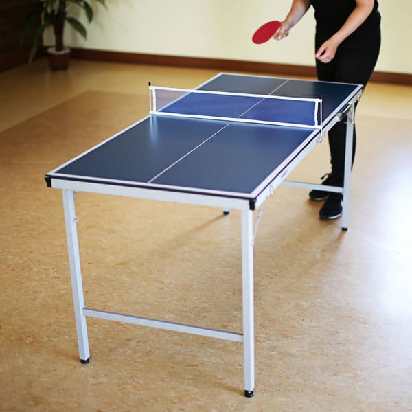Fällbart bordtennisbord