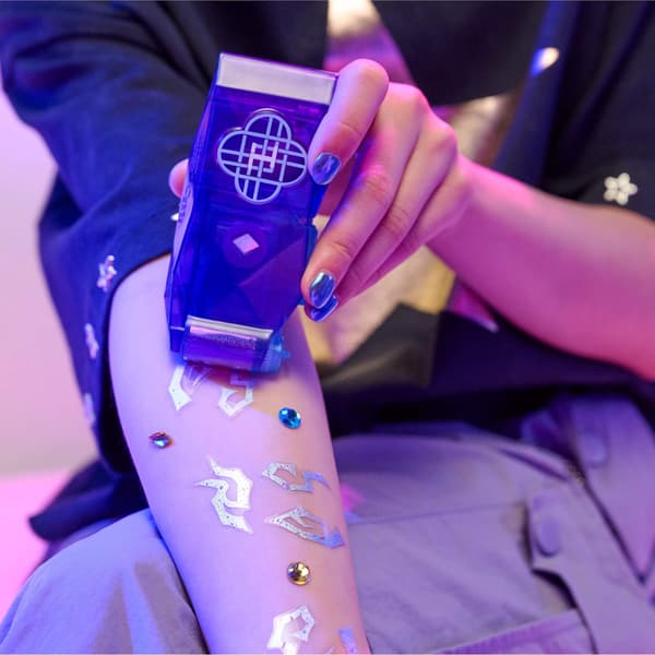 Cool Maker KPop Demon Hunters Shimmer Me tatoveringssæt, over 70 designs