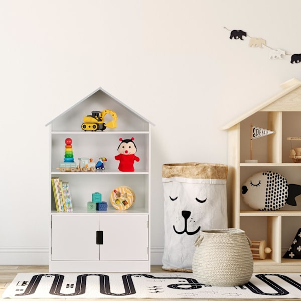 Husformad hylla för barn