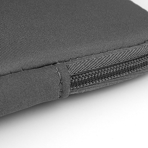 Slip-on taske til en 15,6" bærbar tablet, grå