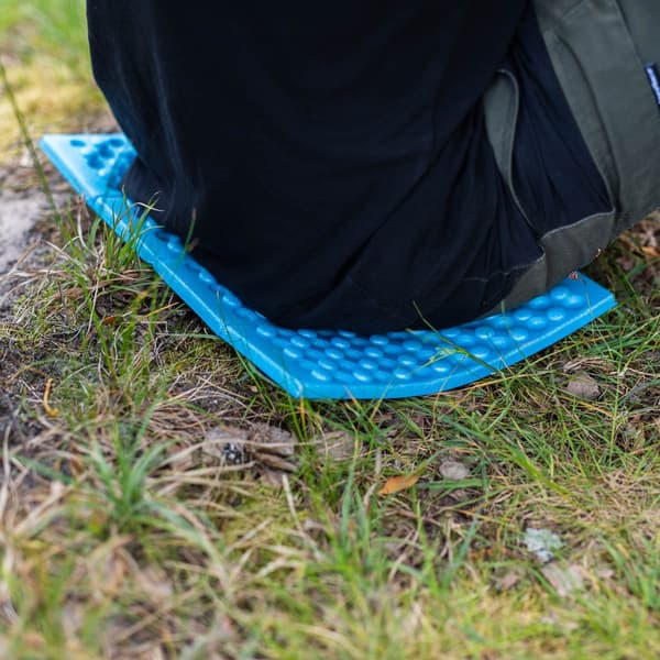 Blå mini vikmatta, kompakt och bärbar design