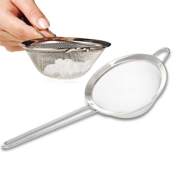Litet Kökssil i Rostfritt Stål - 11 cm Diameter