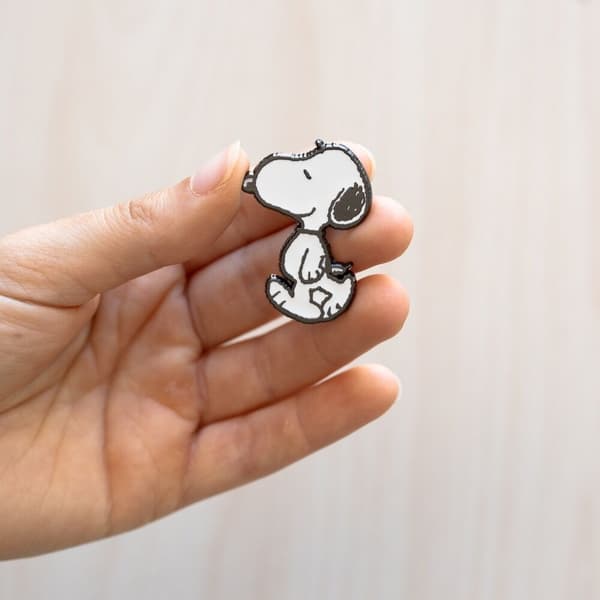 Snoopy 4-stiftsset för samlare, emalj, tecknad design