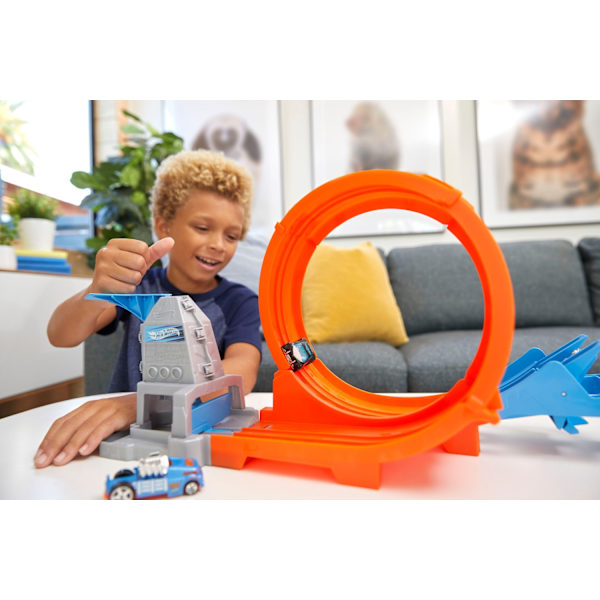 Hot Wheels Drift Loop Bilbana