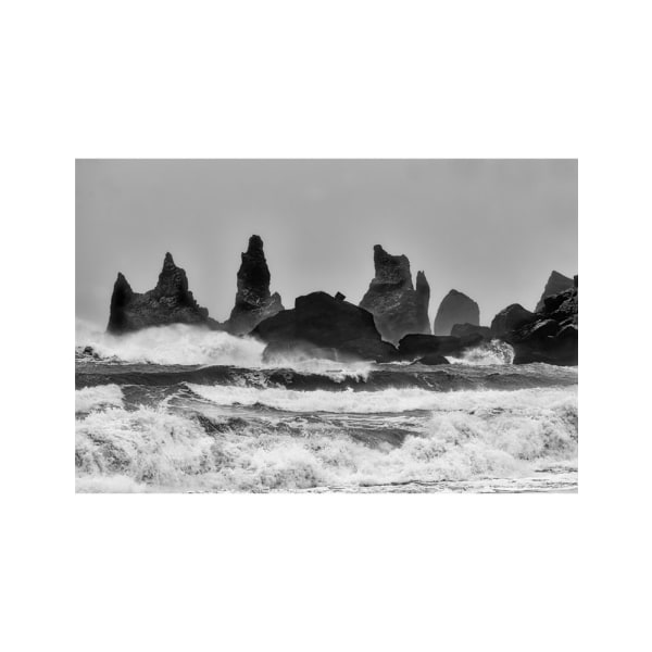 Stormy Beach - 70x100 cm