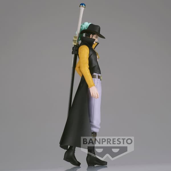 One Piece Dracule Mihawk Shukko figur, 16 cm samleobjekt