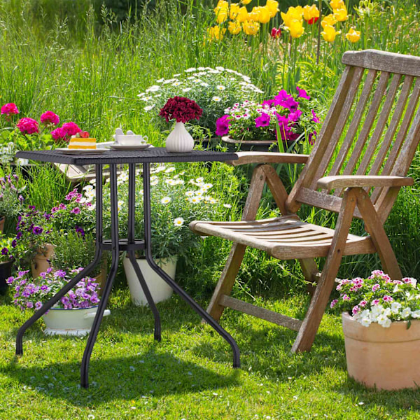 Havebord i sort rattan look