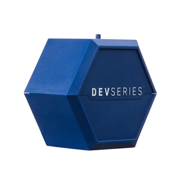 Dev-sarjan W1 mysteerifiguuri, 7cm