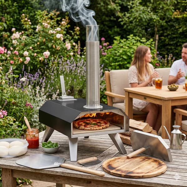 Bordpizzaovn med pilleform og sten, sort/sølv