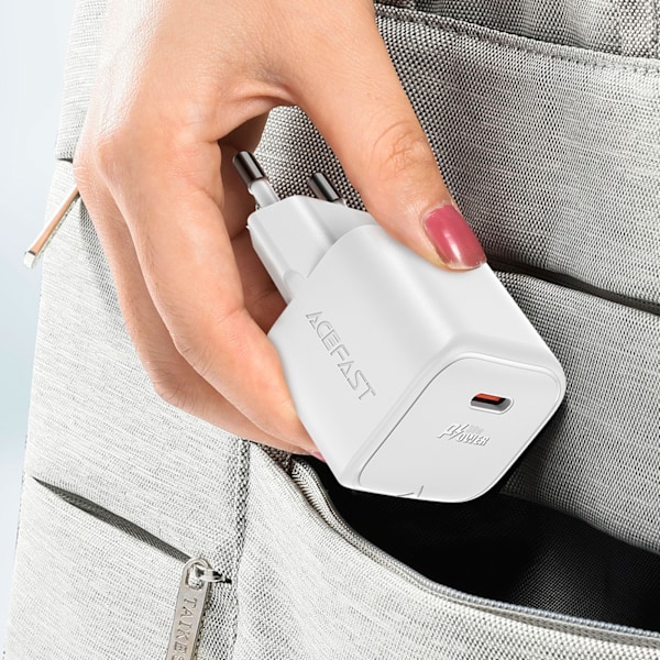 Mini PD 30W GaN laddare + USB-C kabel, vit